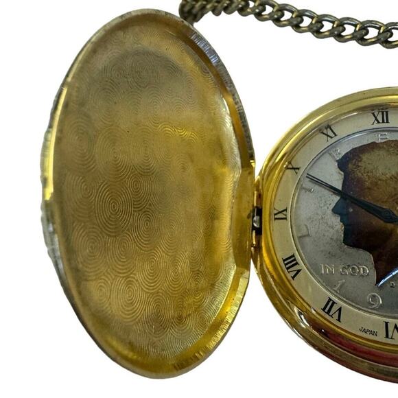 JFK 1968 Half Dollar Pocket Watch with Chain - Picture 8 of 8